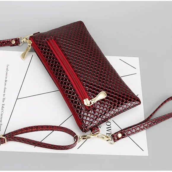 2/$30 Black Snake Skin Embossed Crossbody Bag Zipper Wristlet Clutch Phone Bag - Picture 6 of 8